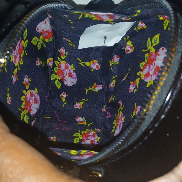 Betsey Johnson Black and Gold Skeleton Crossbody Bag - Picture 7 of 7